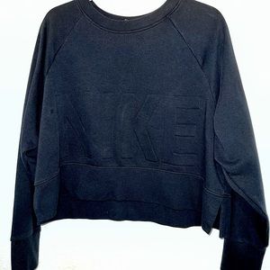 Black Nike pullover